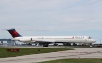 N979DL @ KMKE - MD-88 - by Mark Pasqualino