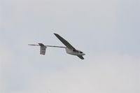 N33034 @ LFPB - éléctrical glider - by juju777