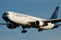 EI-CZH @ LOWW - -