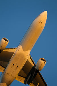 HL7734 @ LOWW - -