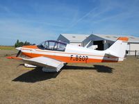 F-BSOP @ LFCP - au parking - by Jean Goubet/FRENCHSKY