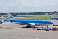 PH-AOB @ EHAM - K.L.M. - ROYAL DUTCH AIRLINES - by Noel Kearney