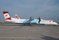 OE-LGM @ LOWW - Austrian Arrows Dash 8-400 - by Dietmar Schreiber - VAP