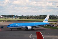 PH-BQK @ EHAM - K.L.M. - ROYAL DUTCH AIRLINES