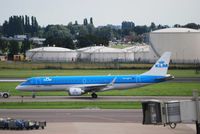 PH-EZD @ EHAM - K.L.M. - CITYHOPPER (KLC)