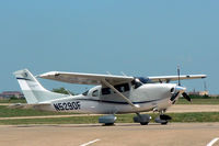 N5290F @ GKY - At Arlington Municipal, Texas - by Zane Adams