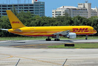 HP-1810DAE @ SJU - DHL Aero Expreso
Boeing 757-27A - by Angel Moreno