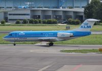 PH-KZK @ EHAM - And another KLM cityhopper taxiing for take off