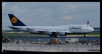 D-ABVP @ EDDF - Take Off. Scrapped in november 2020 - by micka2b