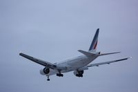 F-GSPE @ YUL - Air France - by Egge