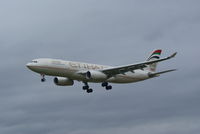 A6-EYS @ EIDW - dublin - by Piotr Tadeusz