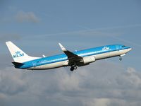 PH-BXF @ EHAM - Take off of the  Polderbaan  of Amsterdam airport. - by Willem Goebel