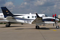 D-IBYP @ CGN - visitor - by Wolfgang Zilske