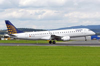 D-AECE @ LOWL - Lufthansa Embraer ERJ -190 landet in LOWL/LNZ
on RWY09 - by Janos Palvoelgyi