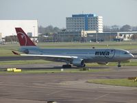 N860NW @ AMS - Taxi to the runway for take off. - by Willem Goebel
