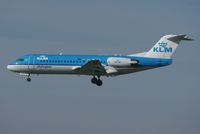 PH-KZS @ LOWW - KLM - by FRANZ61