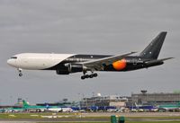 G-POWD @ EIDW - Another surprising visitor at EIDW that day - by Robert Kearney
