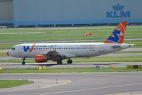 EI-DOE @ EHAM - Another Irish registered aircraft