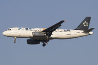 G-MIDX @ LOWW - BMI A320 - by Andy Graf-VAP