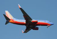 N448WN @ MCO - United 737-700 - by Florida Metal