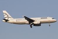 SX-DVX @ LOWW - Aegean A320 - by Andy Graf-VAP