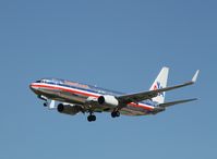 N843NN @ KORD - Boeing 737-800 - by Mark Pasqualino