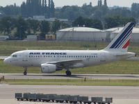 F-GUGI @ EHAM - Arrival on Amsterdam airport  and taxi to the gate - by Willem Goebel