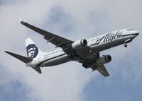 N562AS @ MCO - Alaska 737-800