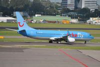 PH-TFB @ EHAM - Arkefly taxiing in to stand - by Robert Kearney