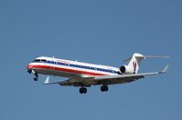 N513AE @ KORD - CL-600-2C10