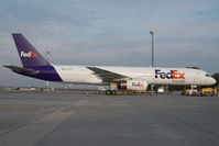 N923FD @ LOWW - Fedex Boeing 757-200 - by Dietmar Schreiber - VAP