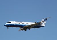 N924SW @ KORD - CL-600-2B19 - by Mark Pasqualino
