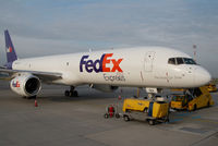 N923FD @ LOWW - Fedex Boeing 757-200 - by Dietmar Schreiber - VAP