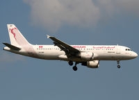 TS-IMP @ EDDF - Landing rwy 07L - by Shunn311
