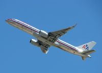 N688AA @ DFW - Departing DFW. - by paulp