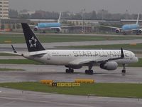 N935UW @ EHAM - Ready for take off from the  Kaagbaan of Amsterdam airport - by Willem Goebel