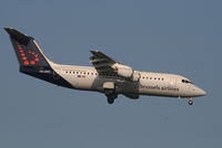OO-DWJ @ EBBR - Flight SN2050 is descending to RWY 02