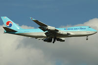 HL7439 @ VIE - Korean Air Cargo