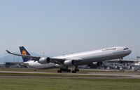 D-AIHD @ CYVR - Airbus A340-600