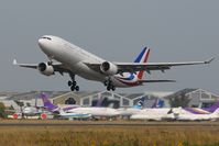 F-GRTP @ LFBD - FRANCE AIR FORCE ONE
first flight new colors - by Jean Goubet/FRENCHSKY