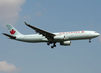 C-GFAF @ EDDF - Landing rwy 07R - by Shunn311