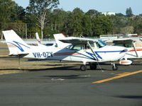 VH-OZY @ YBRK - VH-OZY @ YBRK Cessna 172 - by Anton von Sierakowski