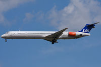 SE-DIR @ EGLL - Scandinavian Airlines - SAS - by Thomas Posch - VAP
