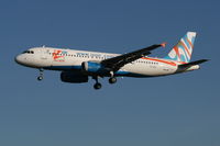 TC-IZA @ EBBR - Arrival of flight PGT3521 to RWY 25L