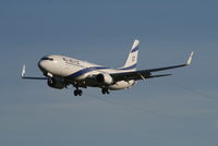 4X-EKF @ EBBR - Arrival of flight LY331 to RWY 25L