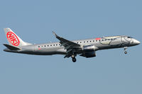 OE-IHC @ VIE - NIKI - by Chris Jilli