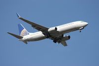 N37252 @ MCO - Continental 737-800 - by Florida Metal