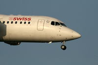 HB-IXT @ EBBR - Flight LX760 is descending to RWY 02