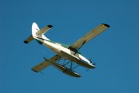 N409PA @ YVR - Landing at YVR - by metricbolt