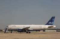 N585JB @ KRFD - Airbus A320